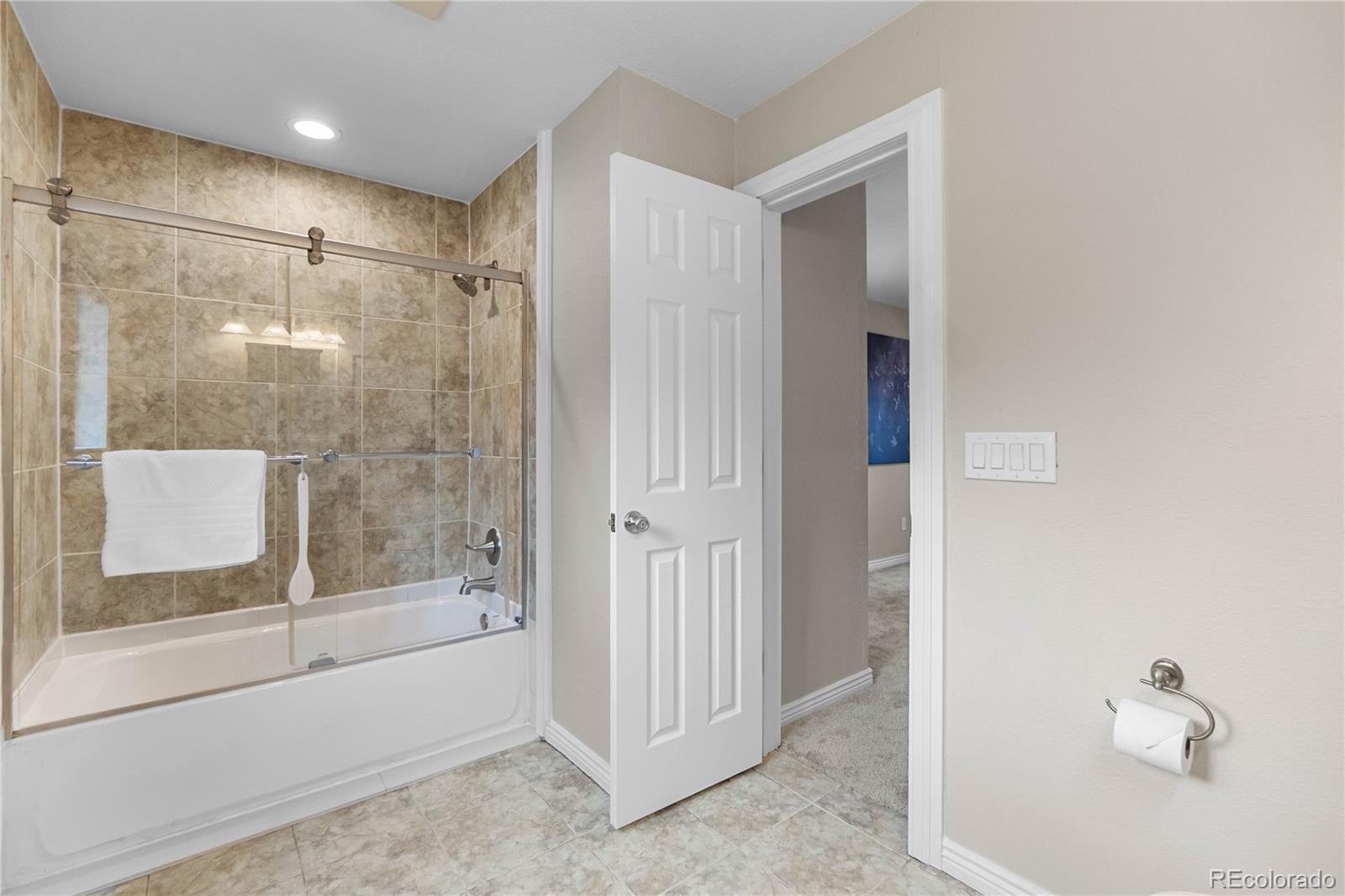 3056 South Grape Way Denver, CO 80222 - Photo 20 of 50