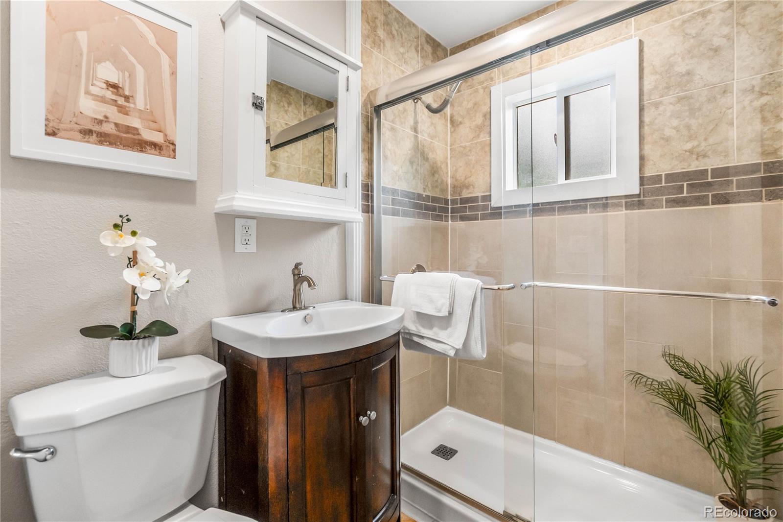 3056 South Grape Way Denver, CO 80222 - Photo 26 of 50