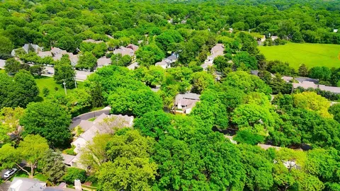 $1,200,000 | 7904 Bristol Court, Prairie Village, KS 66208