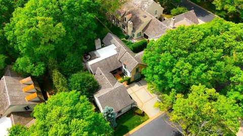 $1,200,000 | 7904 Bristol Court, Prairie Village, KS 66208