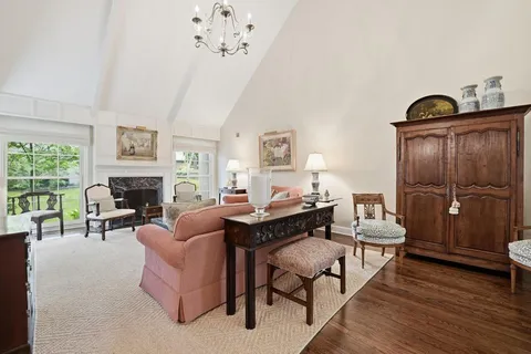 $1,200,000 | 7904 Bristol Court, Prairie Village, KS 66208