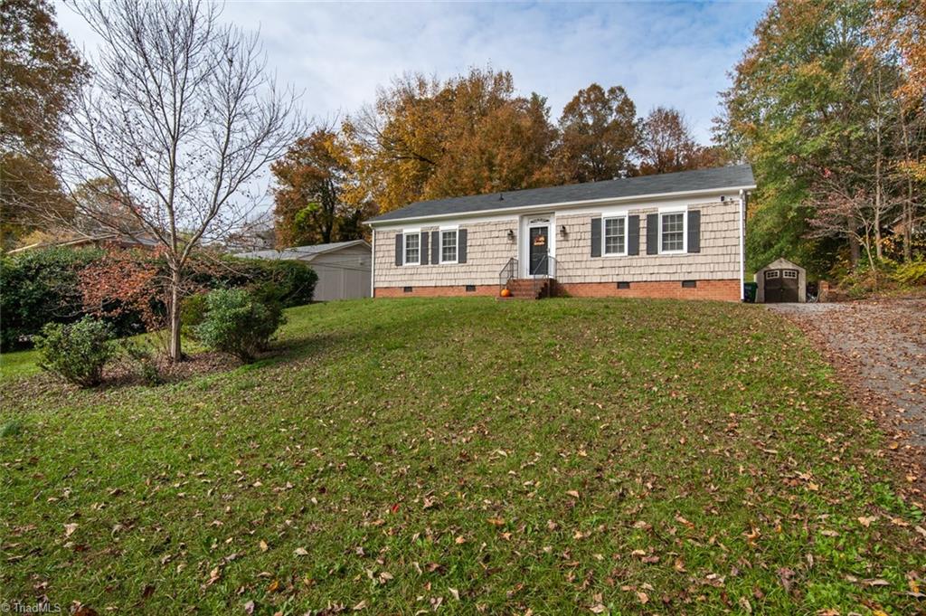 1104 Robinhood Road High Point, NC 27262 - Photo 1 of 18 Gallery Image 1