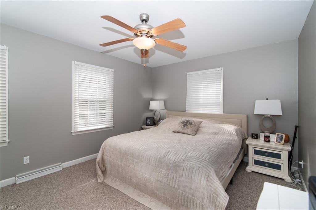1104 Robinhood Road High Point, NC 27262 - Photo 9 of 18 Gallery Image 9