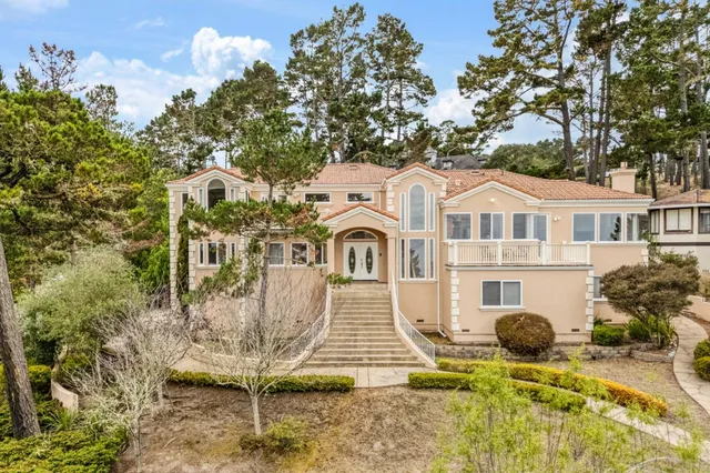 $9,000 | 1 Overlook Place, Monterey, CA 93940