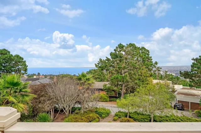 $9,000 | 1 Overlook Place, Monterey, CA 93940
