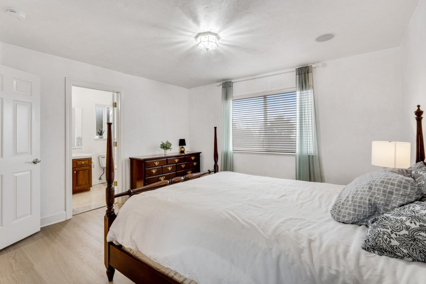 1 Overlook Place Monterey, CA 93940 - Photo 33 of 42