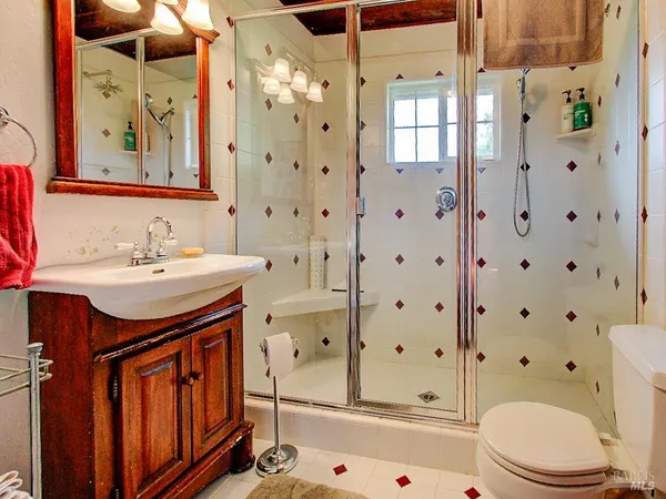 $640,000 | 17750 Barbizon Lane, Fort Bragg, CA 95437