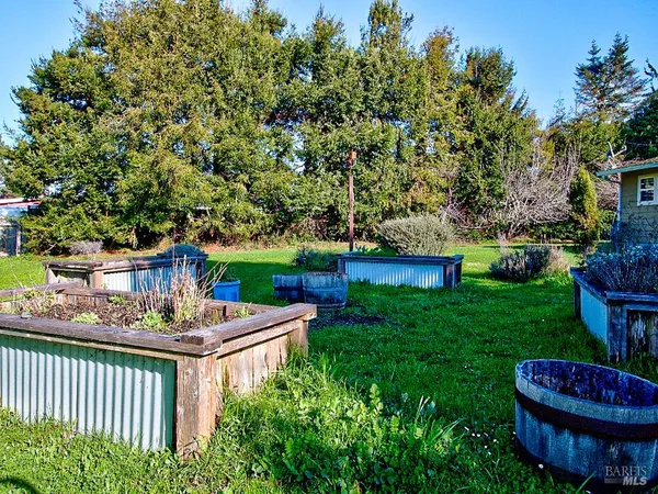 $640,000 | 17750 Barbizon Lane, Fort Bragg, CA 95437