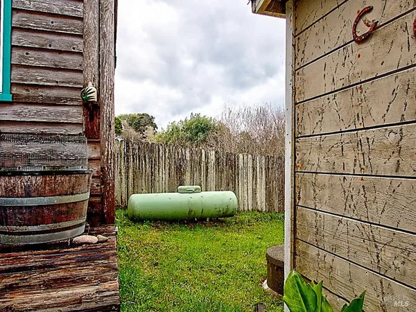 $640,000 | 17750 Barbizon Lane, Fort Bragg, CA 95437