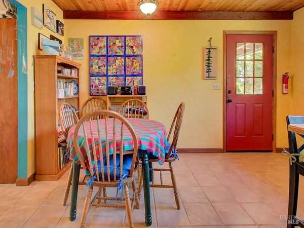 $640,000 | 17750 Barbizon Lane, Fort Bragg, CA 95437