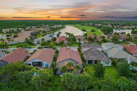 $1,749,900 | 236 Carina Drive, Jupiter, FL 33478