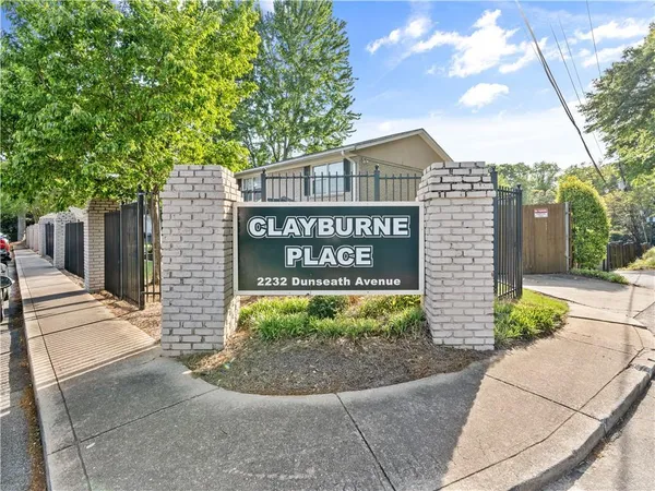 $2,200 | 2232 Dunseath Avenue Northwest, Unit 404, Atlanta, GA 30318