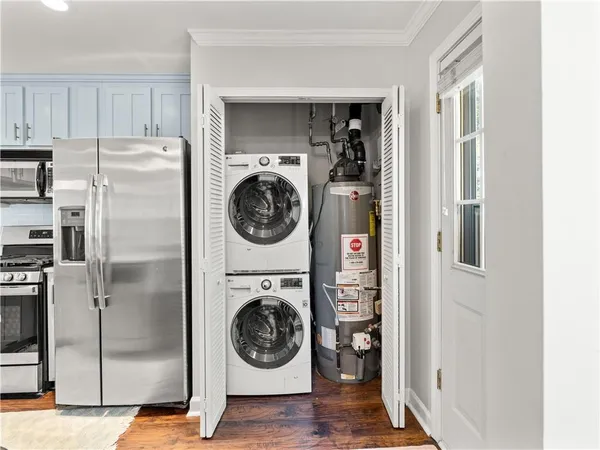 $2,200 | 2232 Dunseath Avenue Northwest, Unit 404, Atlanta, GA 30318