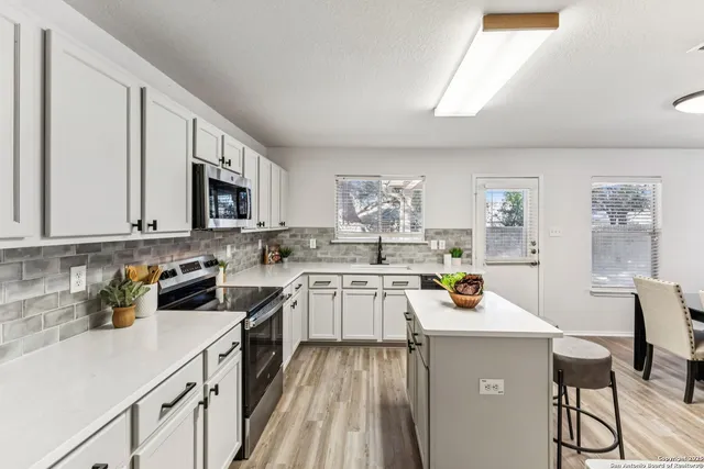 $329,000 | 7611 Presidio Creek, Boerne, TX 78015