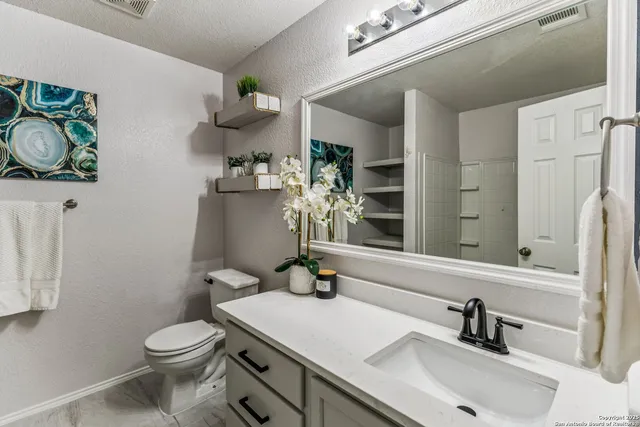 $329,000 | 7611 Presidio Creek, Boerne, TX 78015