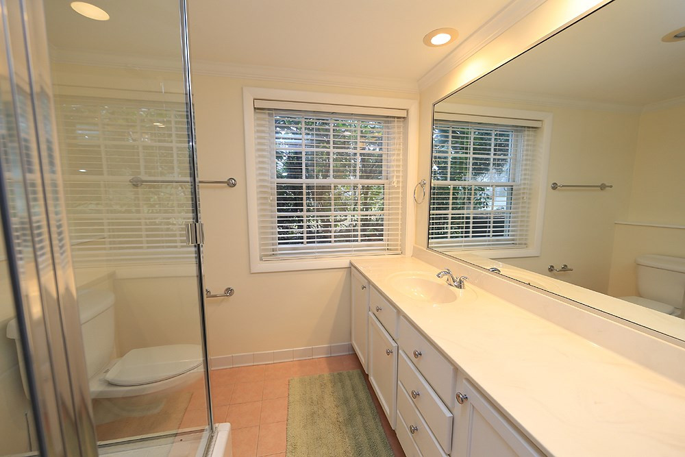 4005 Picardy Drive Raleigh, NC 27612 - Photo 15 of 19 Bathroom