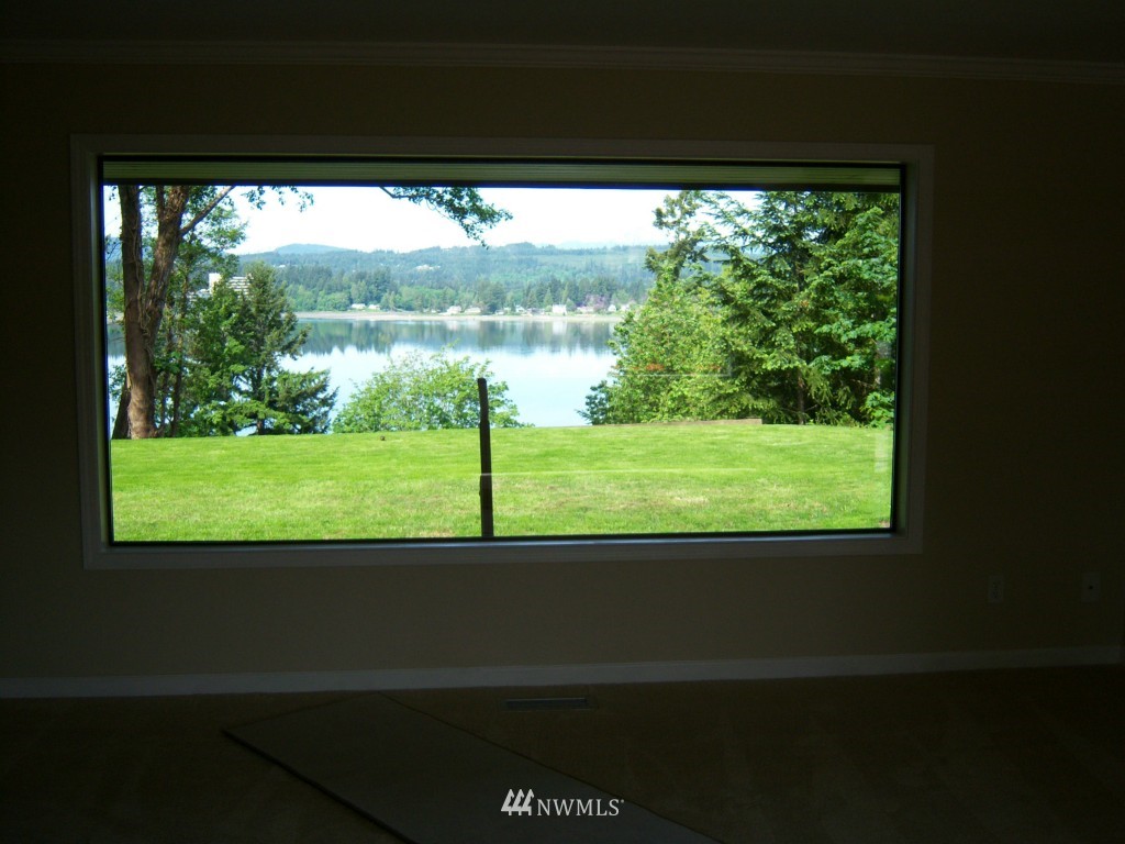 3113 Rocky Point Road Northwest Bremerton, WA 98312 - Photo 5 of 15 Gallery Image 5