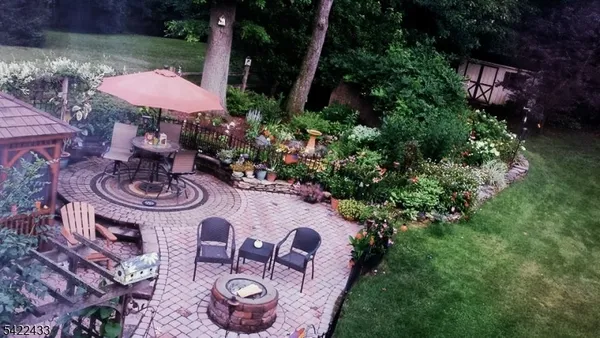 $640,000 | 67 Madison Street, Gillette, NJ 07933