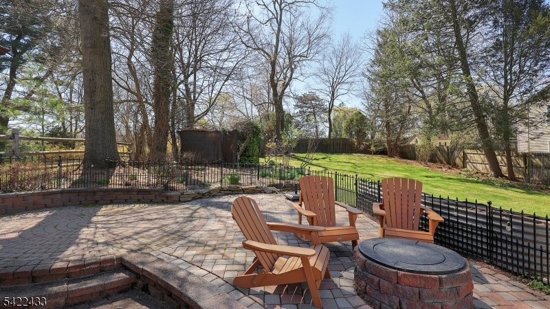 67 Madison Street Gillette, NJ 07933 - Photo 25 of 42