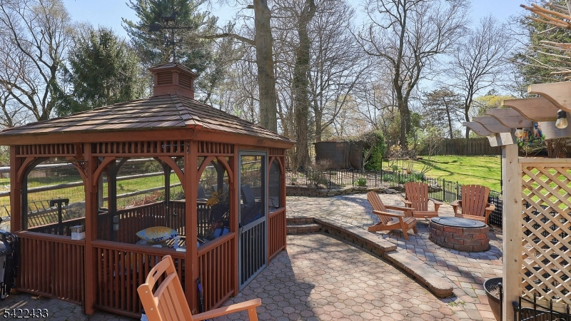 67 Madison Street Gillette, NJ 07933 - Photo 27 of 42