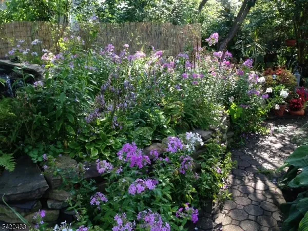 $640,000 | 67 Madison Street, Gillette, NJ 07933