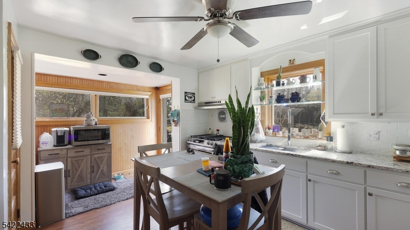 67 Madison Street Gillette, NJ 07933 - Photo 10 of 42