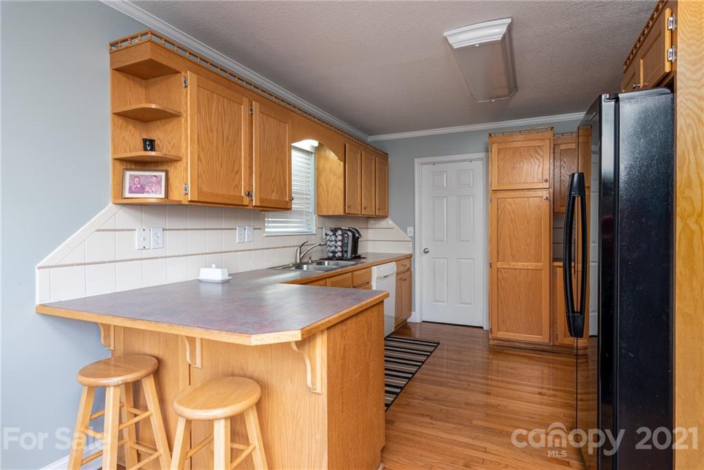 107 Treebark Road Statesville, NC 28625 - Photo 8 of 17 Gallery Image 8