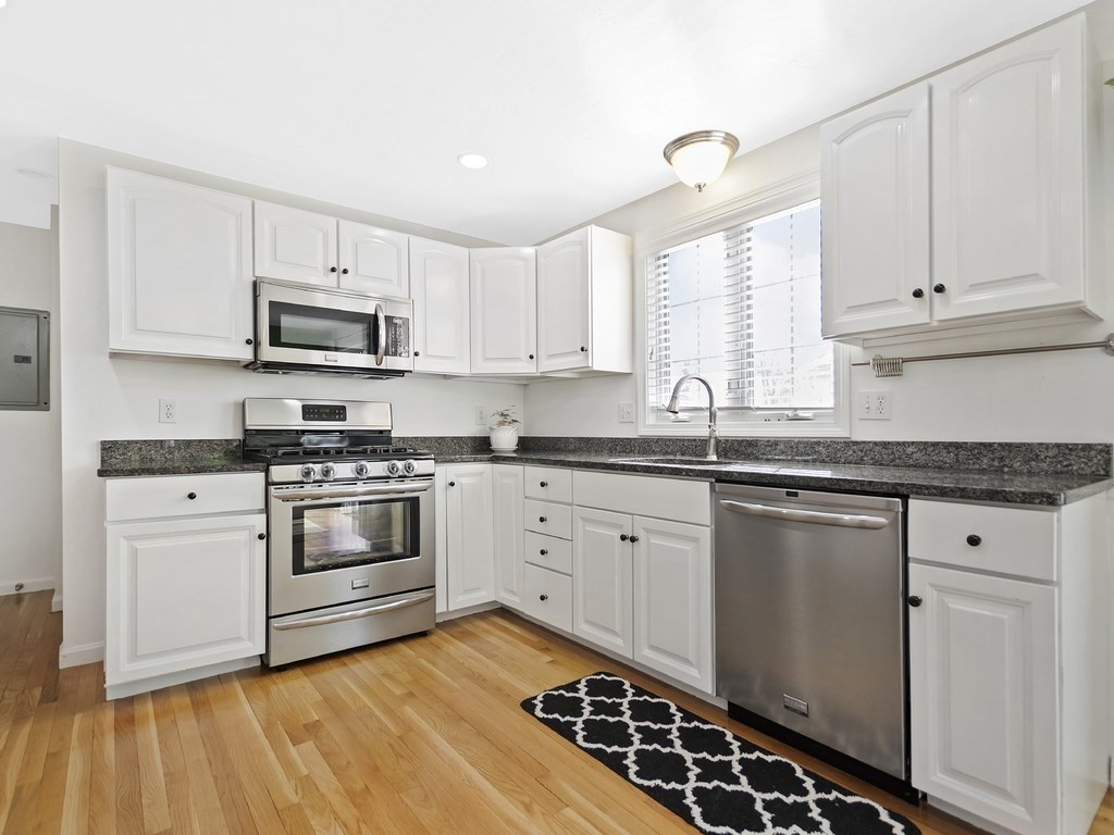 1200 Trapelo Road Waltham, MA 02451 - Photo 3 of 38