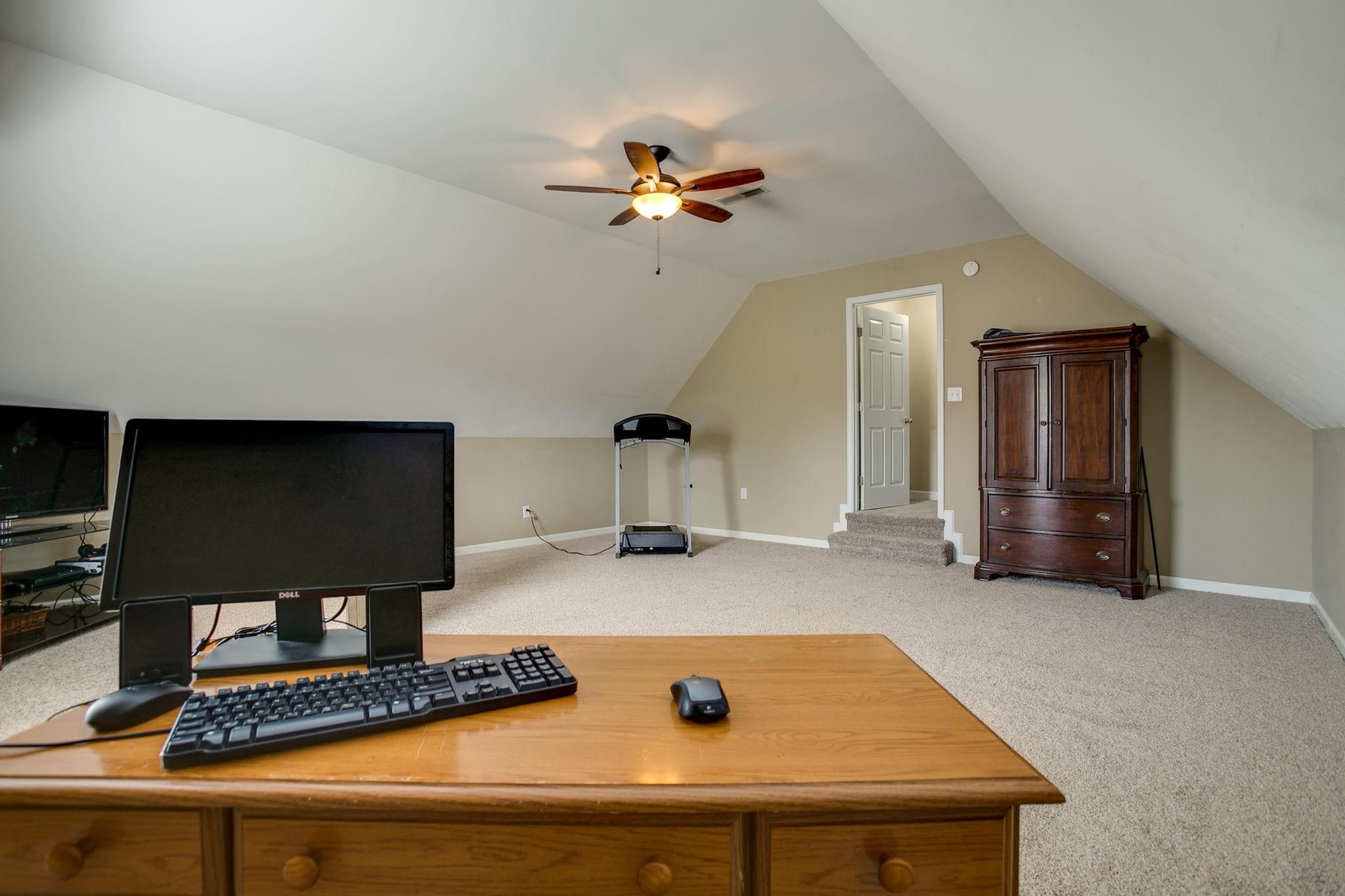 824 Renaissance Avenue Murfreesboro, TN 37129 - Photo 16 of 20 Amazing bonus room over the garage