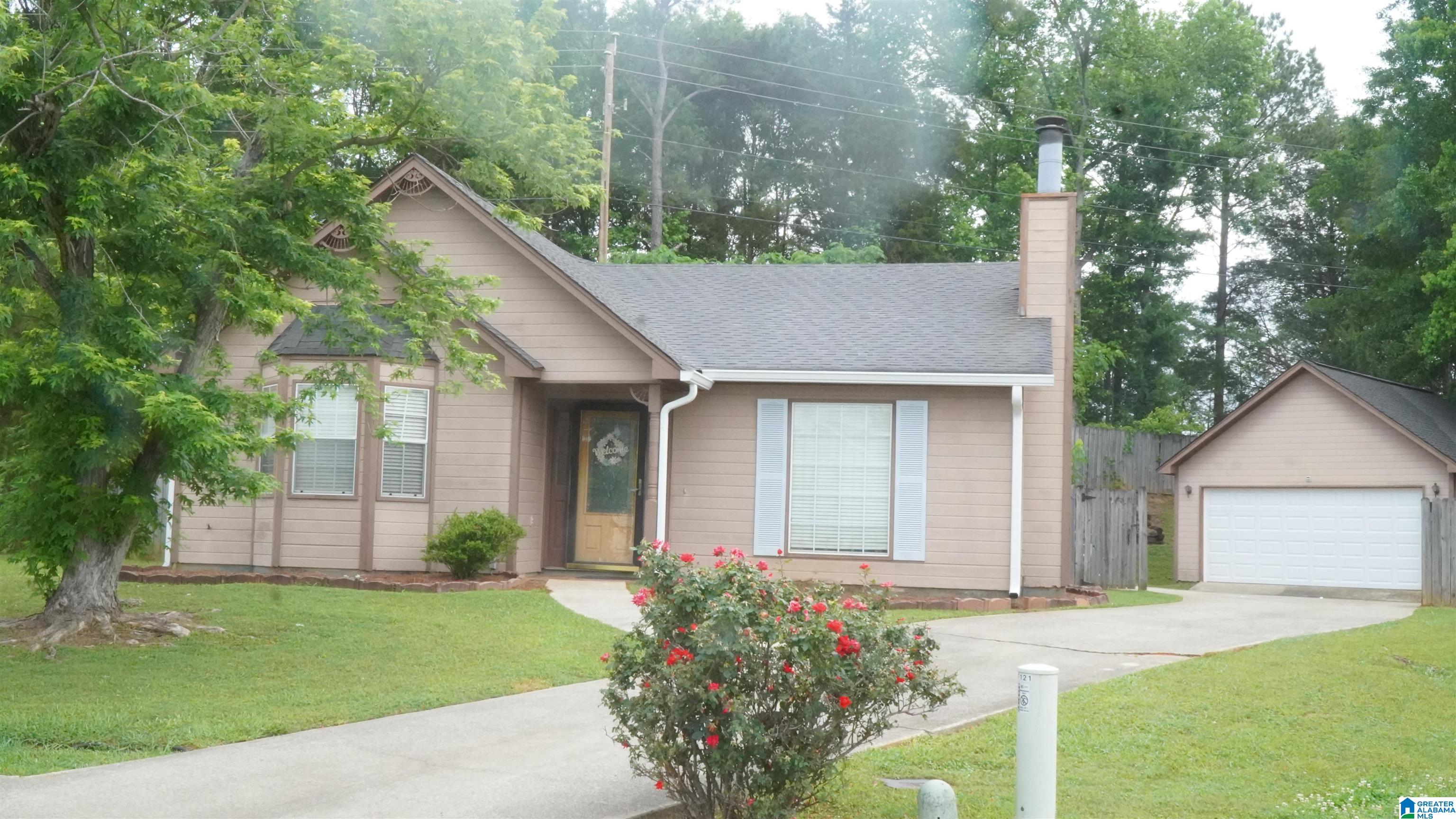 121 Park Place Way Alabaster, AL 35007 - Photo 1 of 27