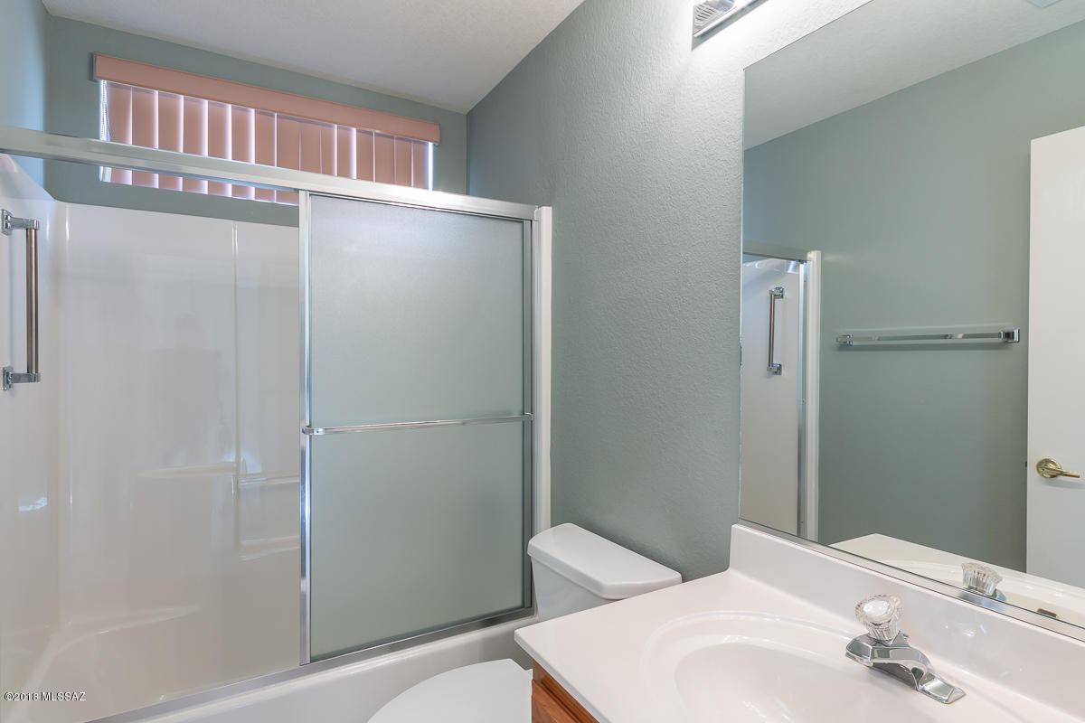 923 East Royal Oak Road Tucson, AZ 85755 - Photo 18 of 25