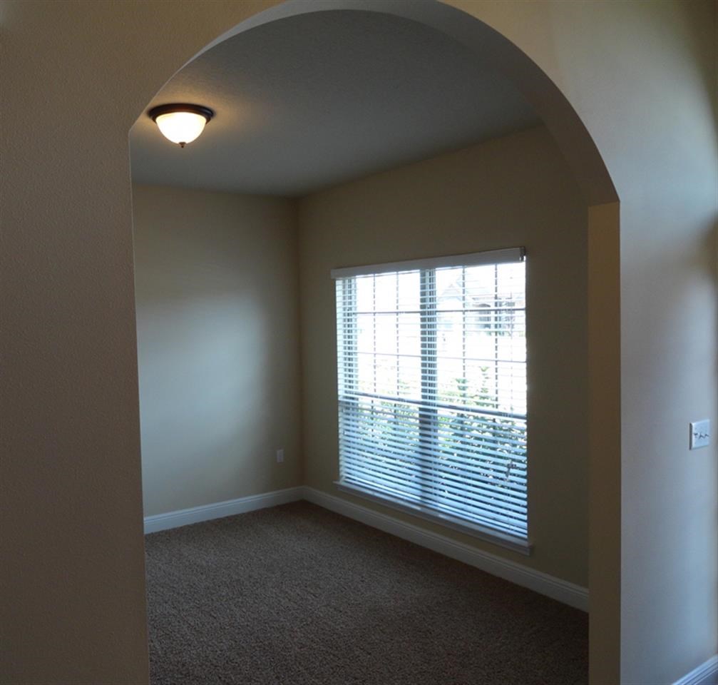 5913 Rustic Ridge Circle Milton, FL 32570 - Photo 4 of 34 Gallery Image 4