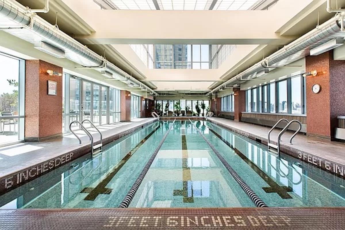 46-30 Center Boulevard, Unit 401 Queens, NY 11109 - Photo 10 of 18 a picture of outdoor space with seating area