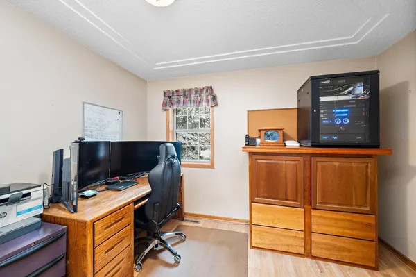 $484,900 | 1156 Pond Curve, Waconia, MN 55387