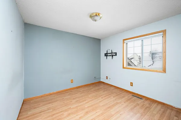 $484,900 | 1156 Pond Curve, Waconia, MN 55387