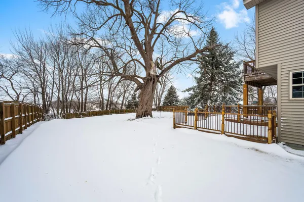 $484,900 | 1156 Pond Curve, Waconia, MN 55387