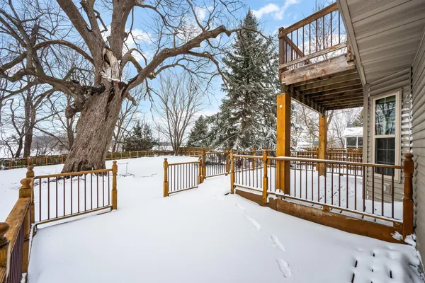 $484,900 | 1156 Pond Curve, Waconia, MN 55387