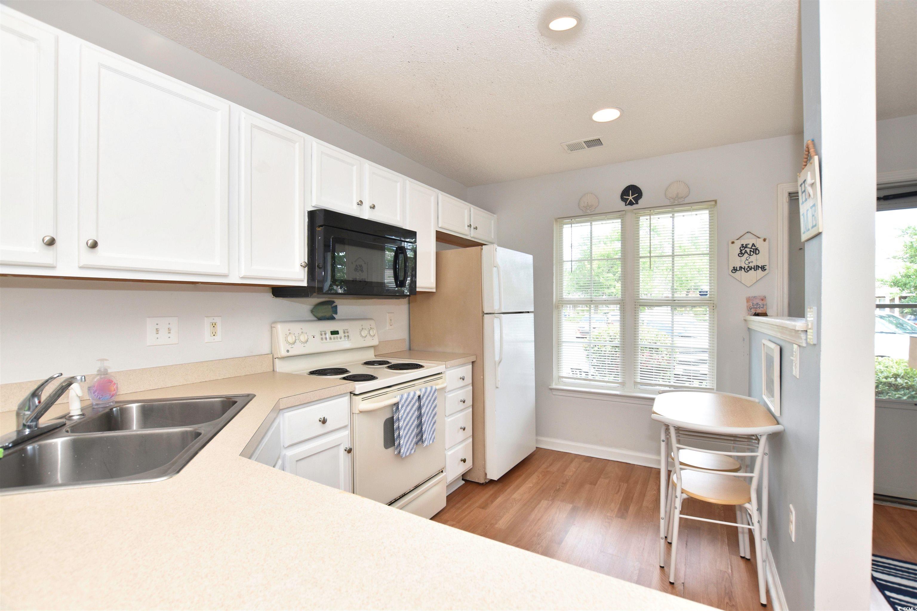 1065 Pinwheel Loop, Unit 1065 Myrtle Beach, SC 29577 - Photo 4 of 27