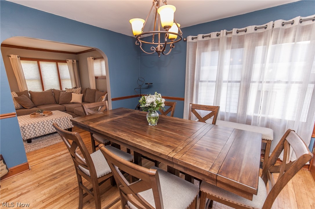 7922 Spring Garden Road Cleveland, OH 44129 - Photo 10 of 35