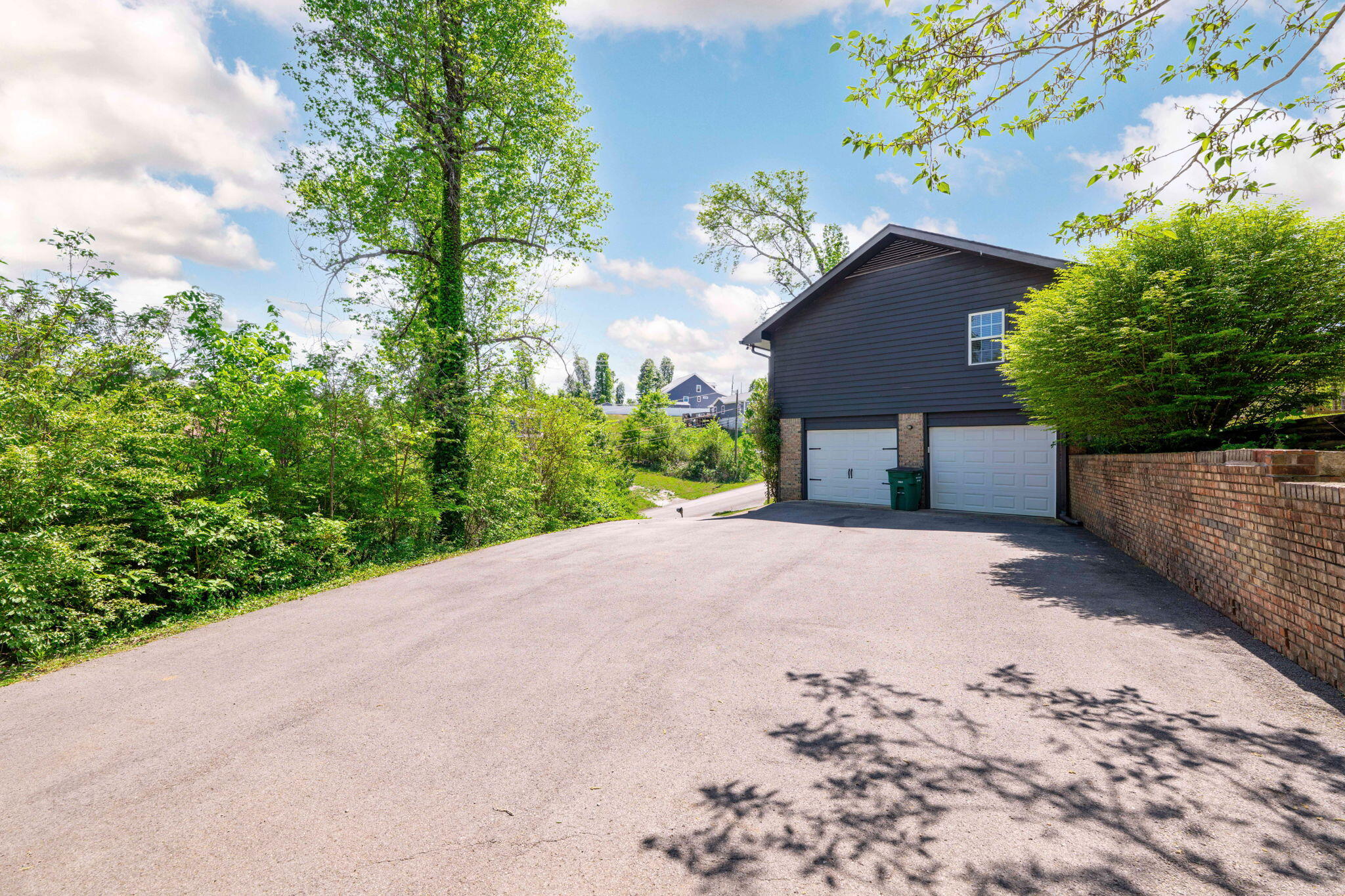 2405 Hickory Ridge Drive Chattanooga, TN 37421 - Photo 35 of 62 41-web-or-mls-DSC_8803