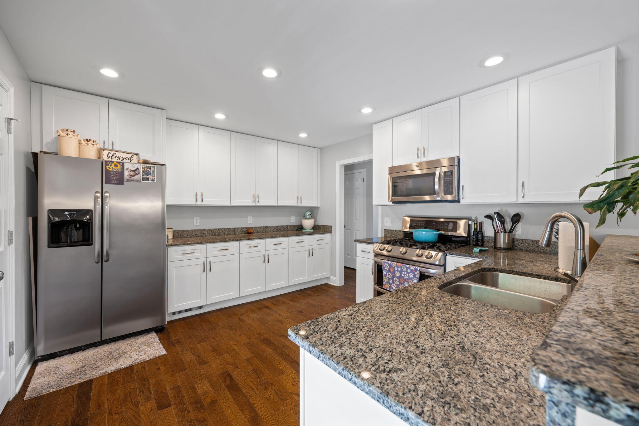 2405 Hickory Ridge Drive Chattanooga, TN 37421 - Photo 6 of 62 12-web-or-mls-DSC_8824