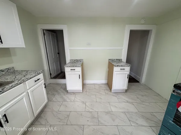 $1,250 | 1264 South 6th Avenue, Unit 2, Scranton, PA 18504