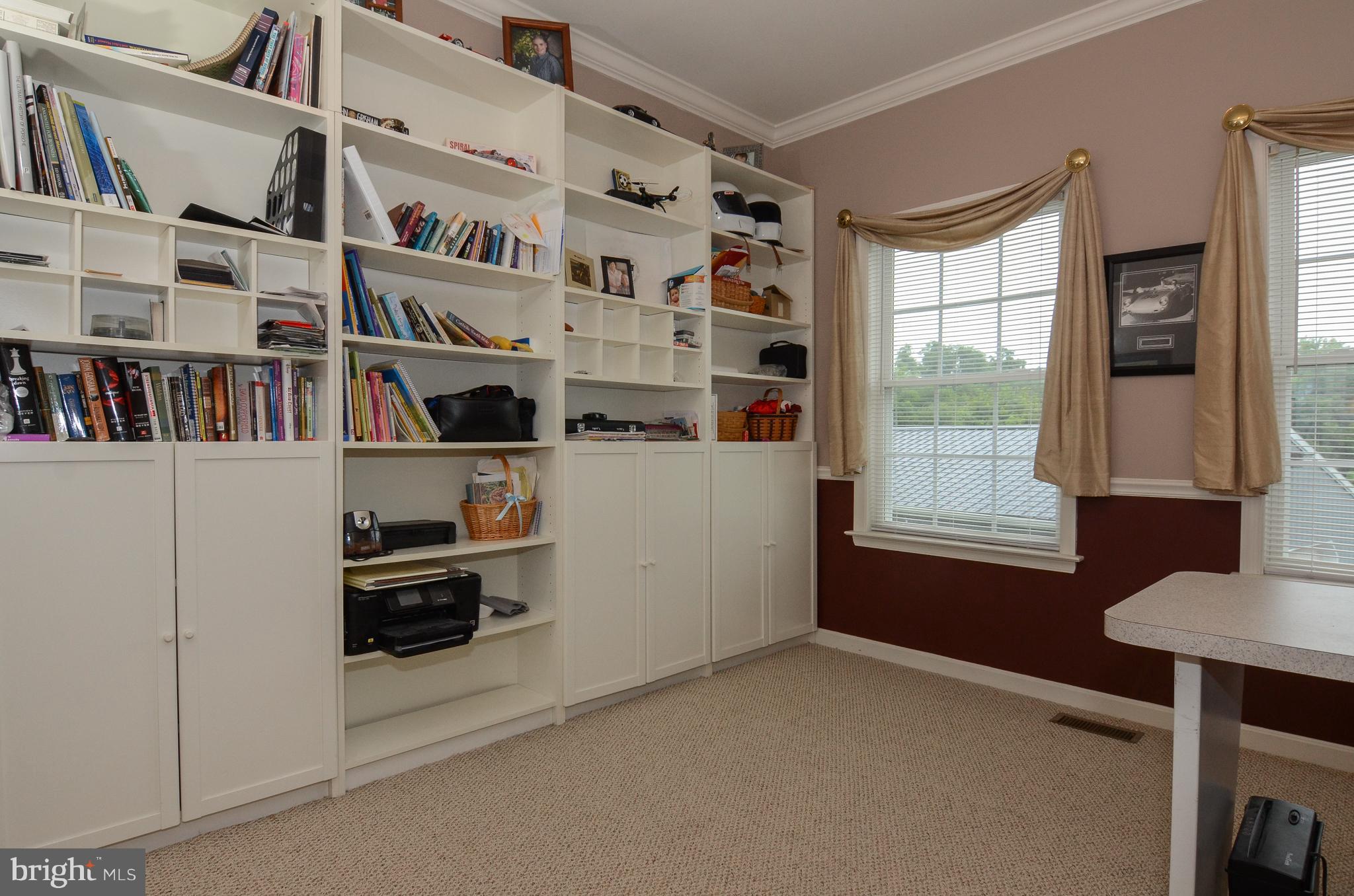 383 Davis Road Street, MD 21154 - Photo 14 of 26 Office/Den off Kitchen