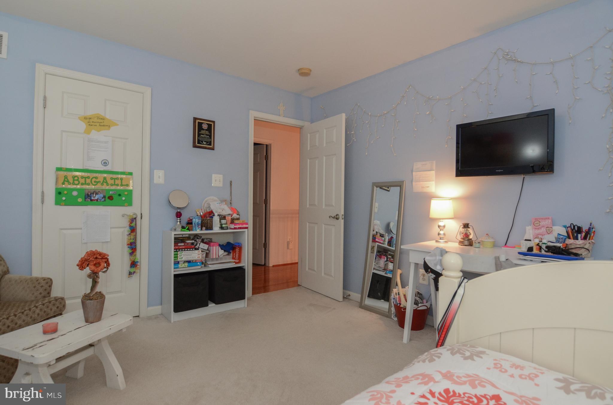 383 Davis Road Street, MD 21154 - Photo 19 of 26 Bedroom