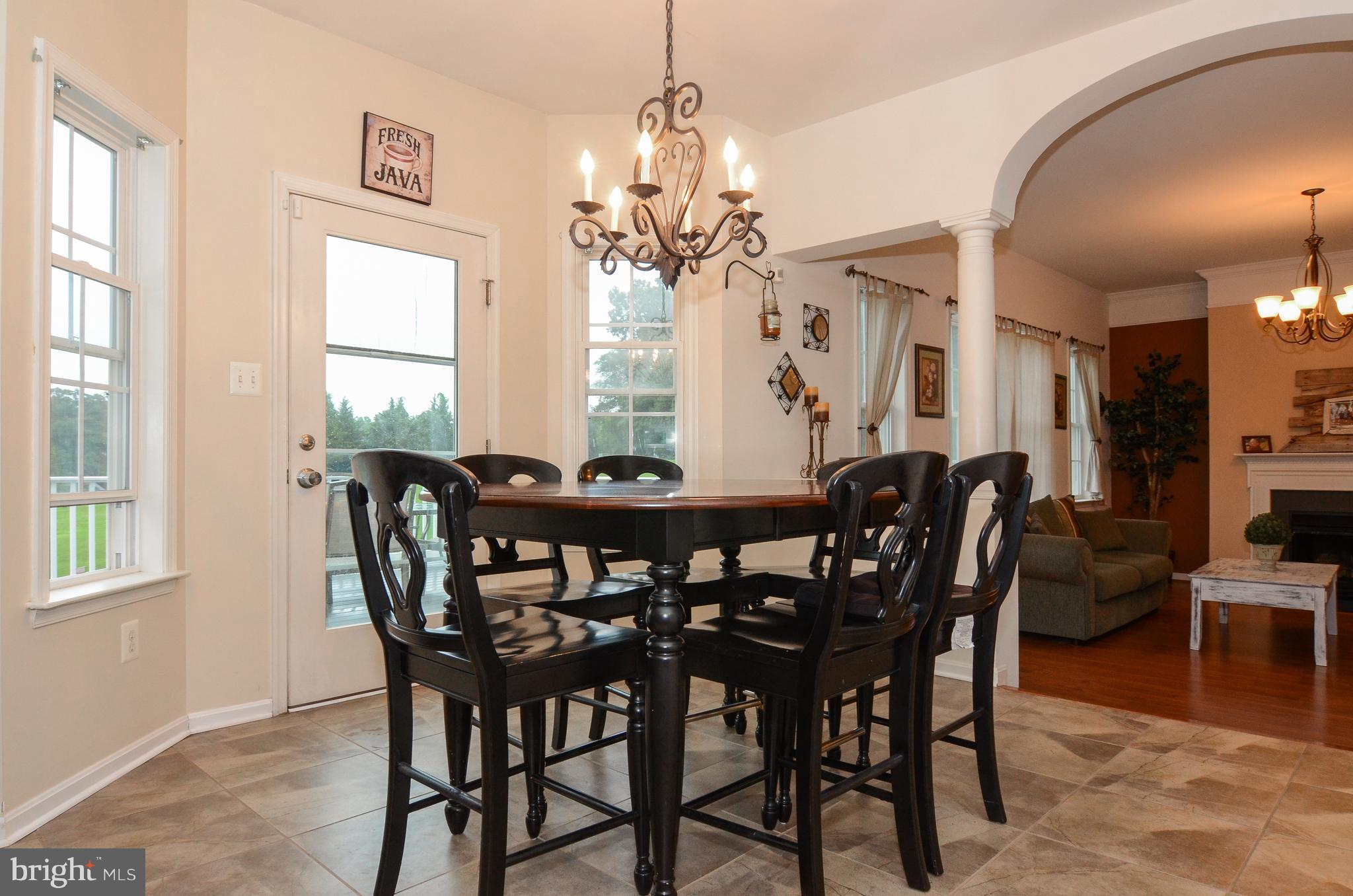 383 Davis Road Street, MD 21154 - Photo 5 of 26 Breakfast Nook