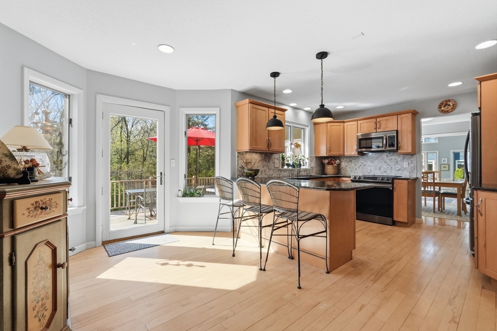 28 Trillium Way Amherst, MA 01002 - Photo 16 of 42