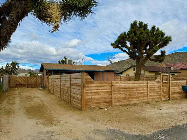 $259,900 | 7138 Tamarisk Avenue, Yucca Valley, CA 92284