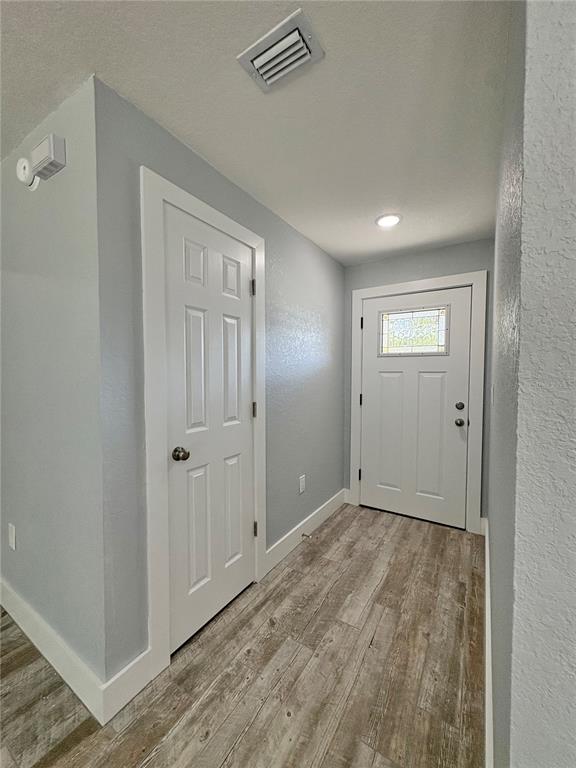 142 Rosedale Avenue Spring Hill, FL 34606 - Photo 7 of 63