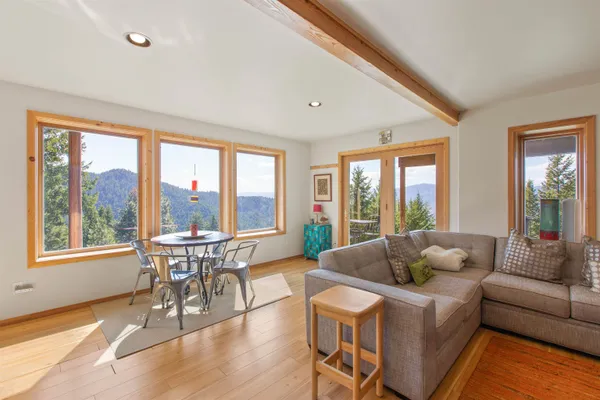 $649,900 | 1295 Mingo Mountain Road, Kettle Falls, WA 99141