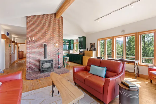 $649,900 | 1295 Mingo Mountain Road, Kettle Falls, WA 99141